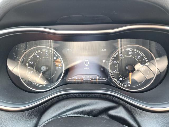 used 2019 Jeep Cherokee car, priced at $13,995