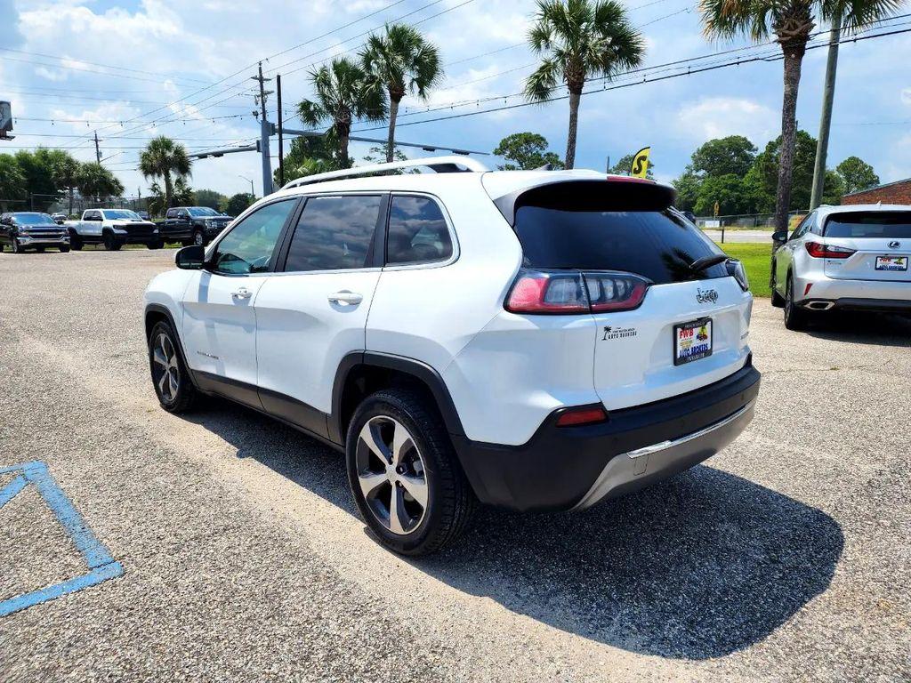used 2019 Jeep Cherokee car, priced at $12,413