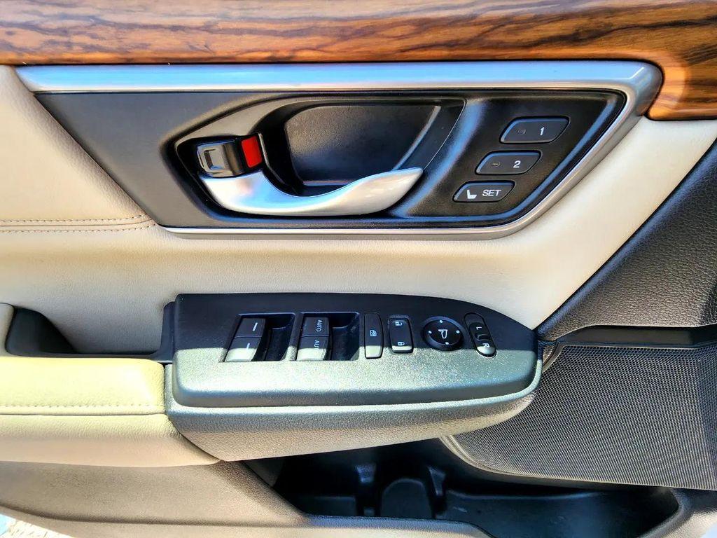 used 2018 Honda CR-V car, priced at $20,395