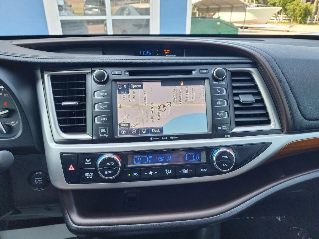 used 2017 Toyota Highlander car, priced at $17,995