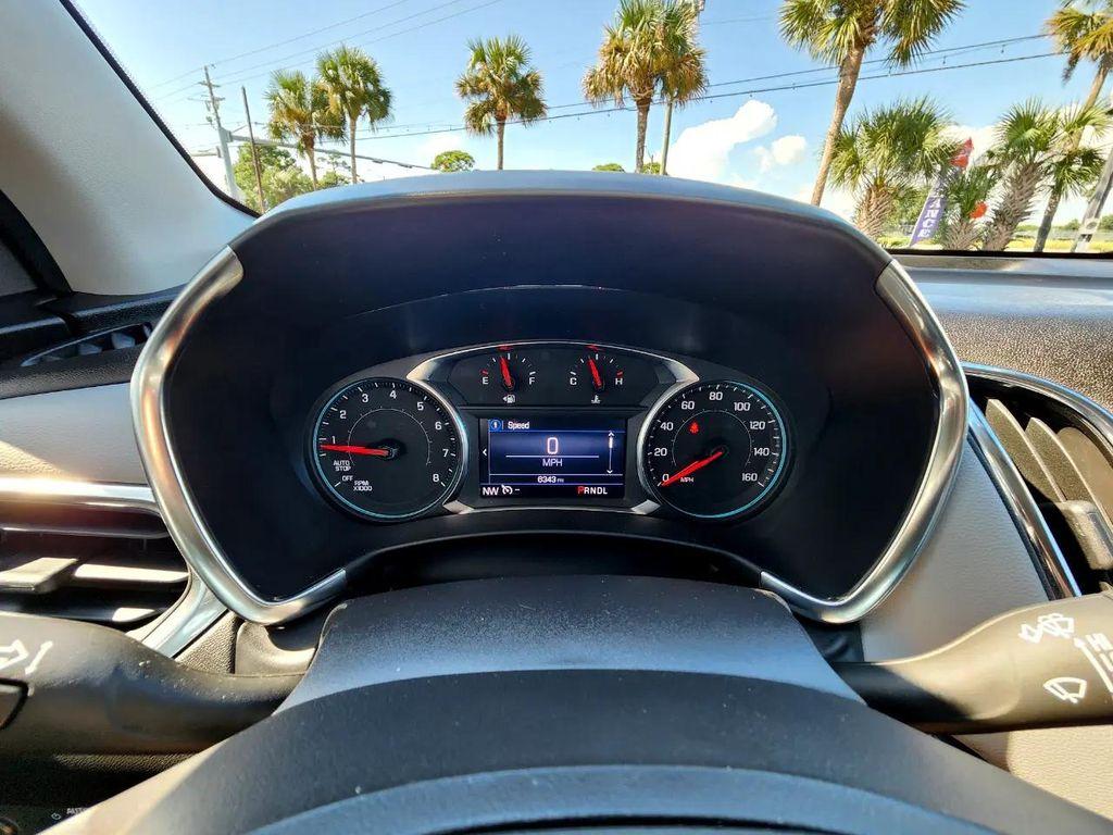 used 2024 Chevrolet Equinox car, priced at $27,500