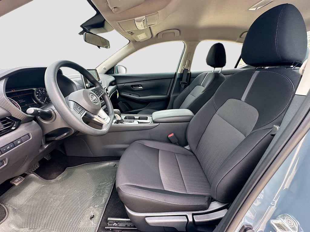 new 2025 Nissan Sentra car, priced at $20,850