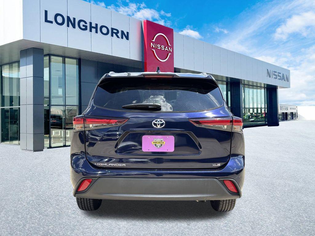 used 2024 Toyota Highlander car, priced at $34,700