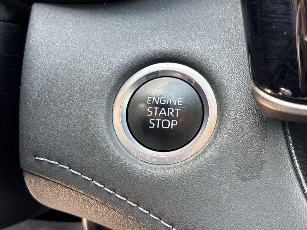 used 2024 Toyota Highlander car, priced at $34,700