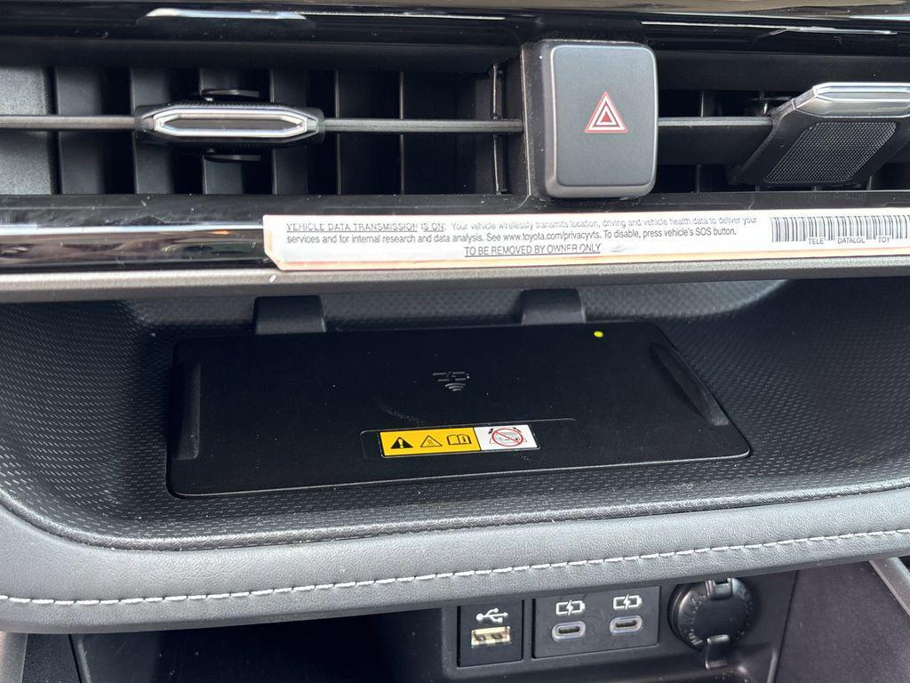 used 2024 Toyota Highlander car, priced at $34,700