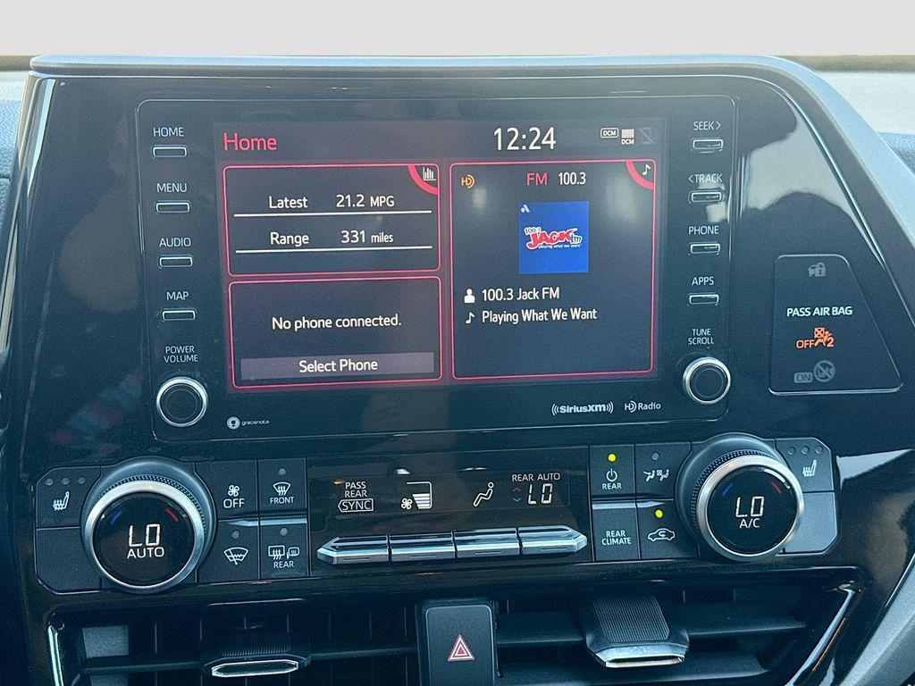 used 2022 Toyota Highlander car, priced at $31,982