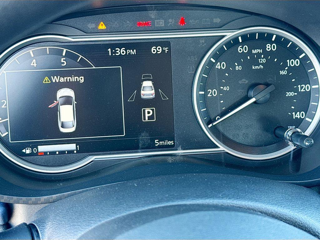 new 2025 Nissan Versa car, priced at $21,600