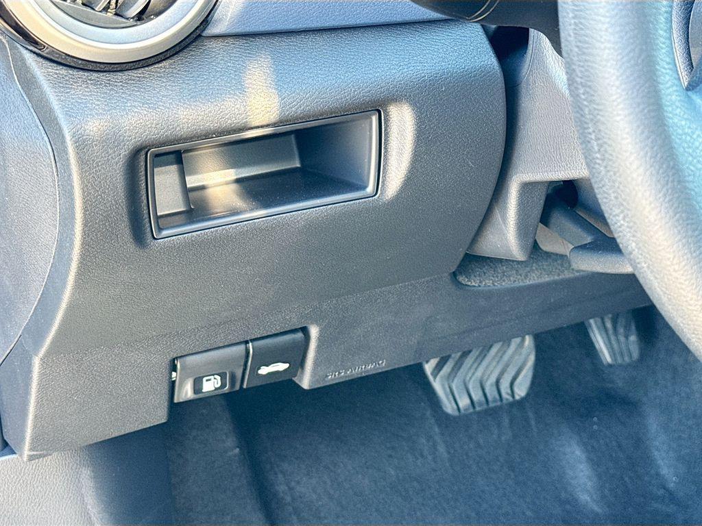 new 2025 Nissan Versa car, priced at $21,600