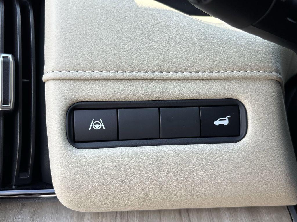 new 2025 Nissan Armada car, priced at $68,853