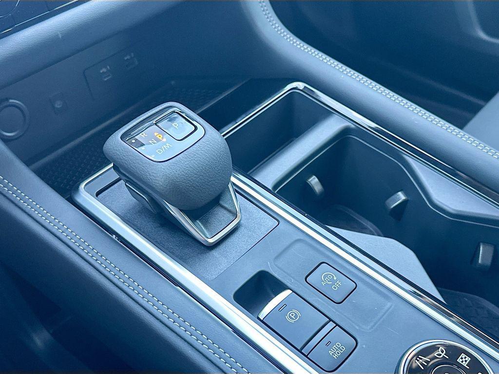 new 2025 Nissan Pathfinder car, priced at $48,535