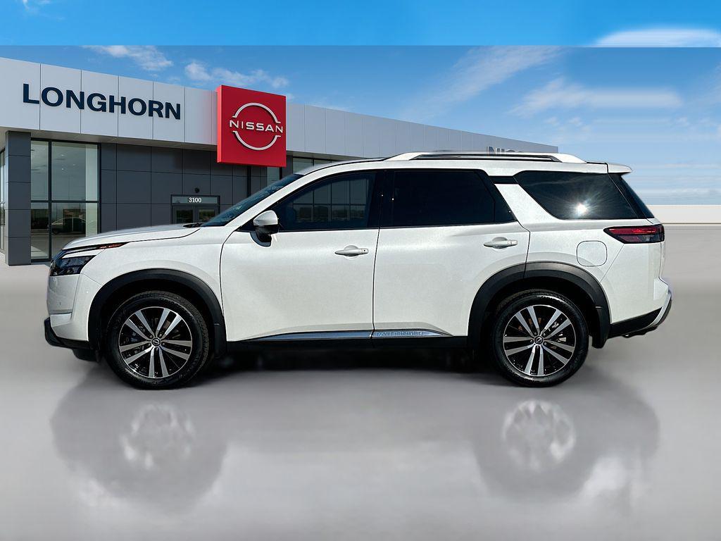 new 2025 Nissan Pathfinder car, priced at $48,535