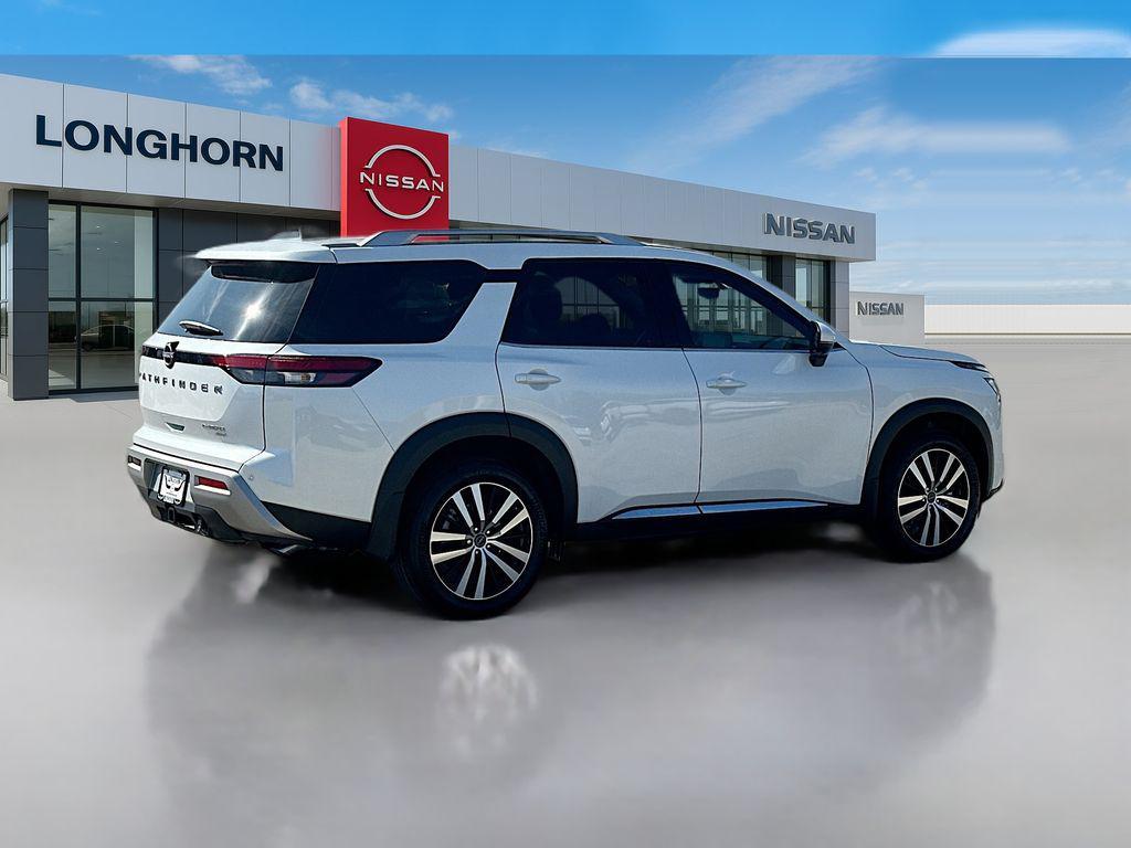 new 2025 Nissan Pathfinder car, priced at $48,535