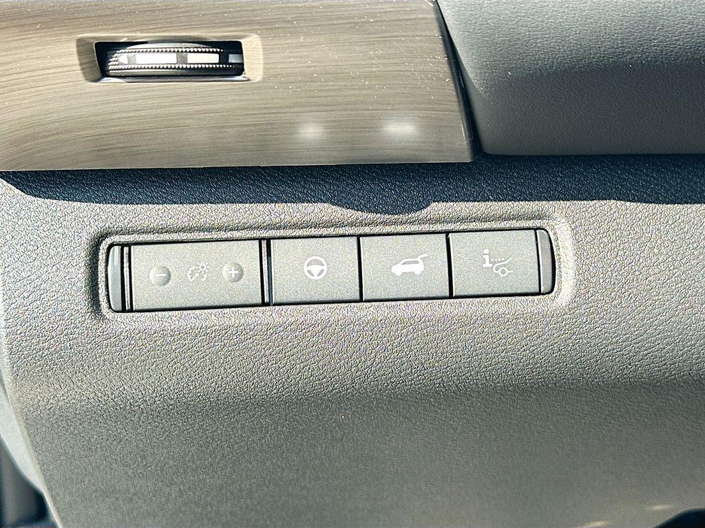 new 2025 Nissan Pathfinder car, priced at $48,535