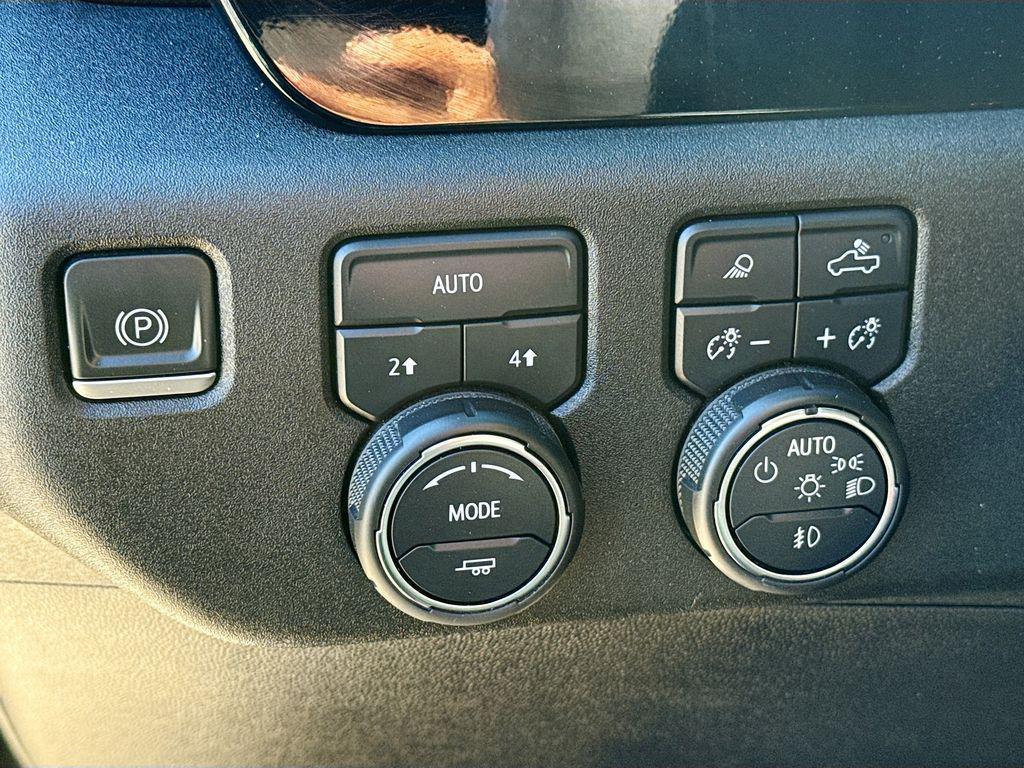 used 2023 Chevrolet Silverado 1500 car, priced at $43,871