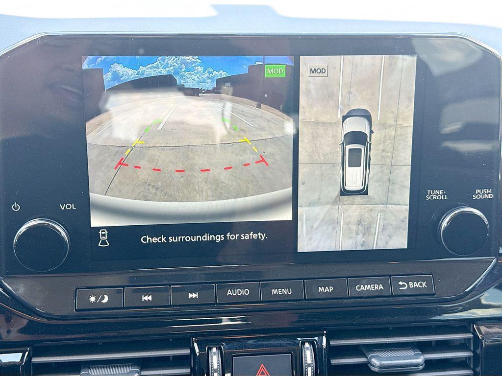 new 2025 Nissan Pathfinder car, priced at $40,400