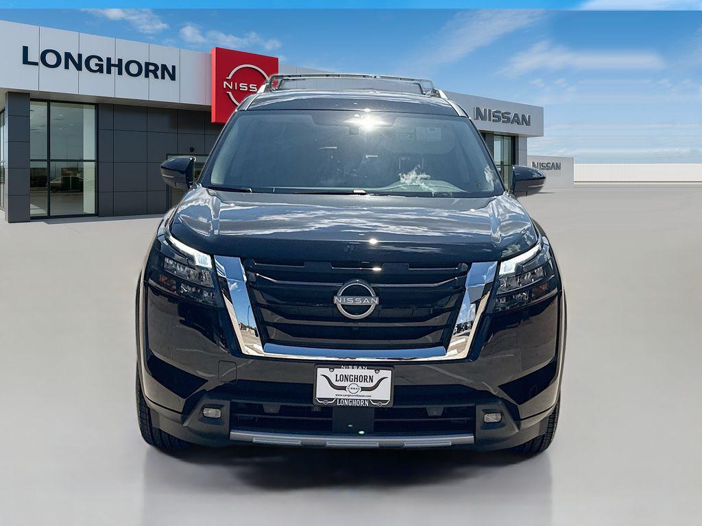 new 2025 Nissan Pathfinder car, priced at $40,400