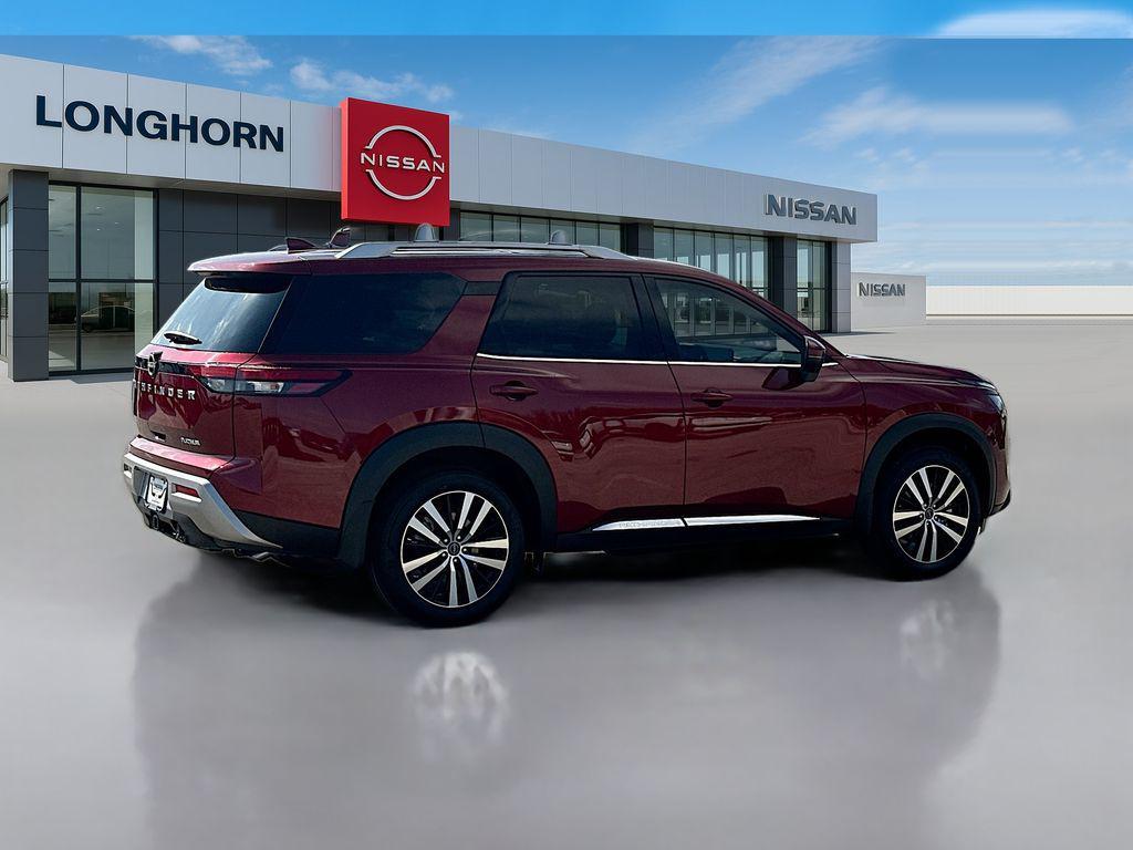 new 2025 Nissan Pathfinder car, priced at $41,764