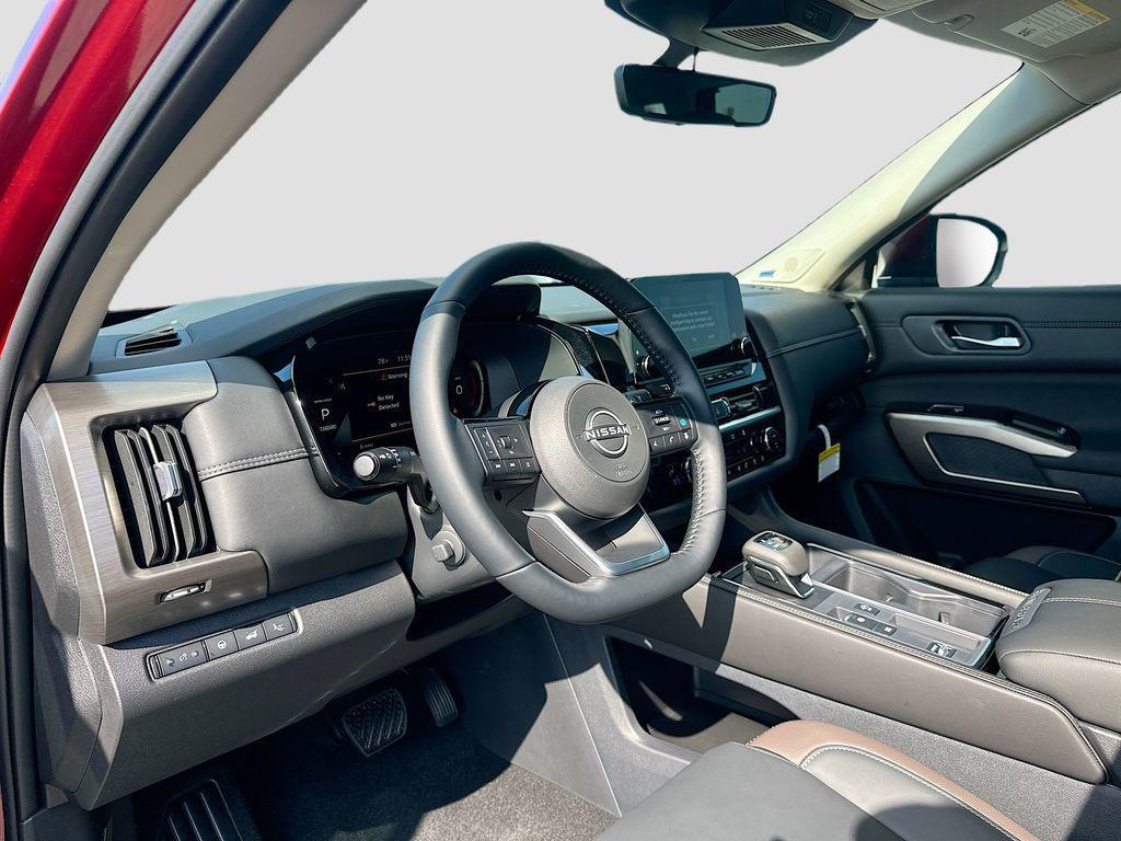 new 2025 Nissan Pathfinder car, priced at $42,284
