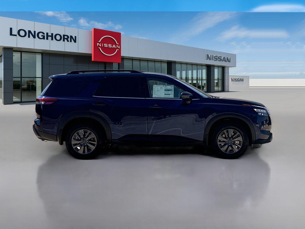 new 2025 Nissan Pathfinder car, priced at $32,900