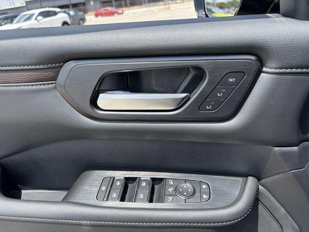 new 2025 Nissan Armada car, priced at $60,867