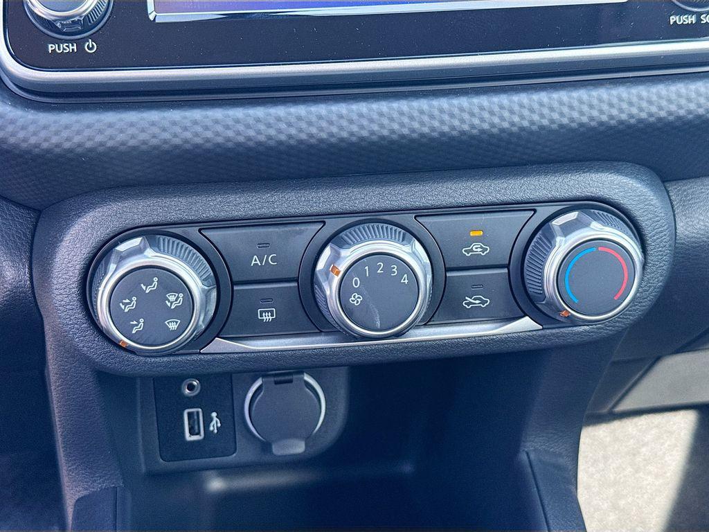 new 2025 Nissan Kicks car, priced at $23,865