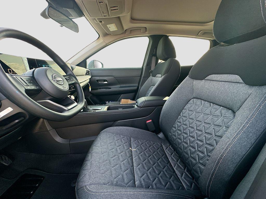 new 2025 Nissan Kicks car, priced at $24,599