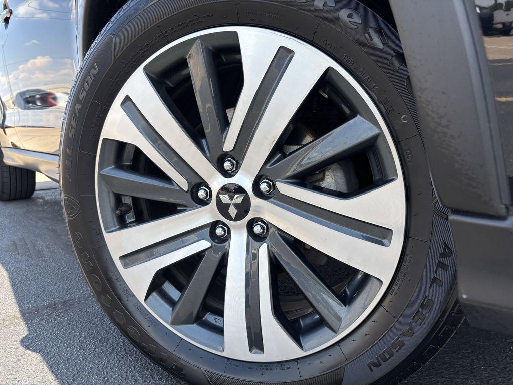 used 2024 Mitsubishi Outlander Sport car, priced at $18,571