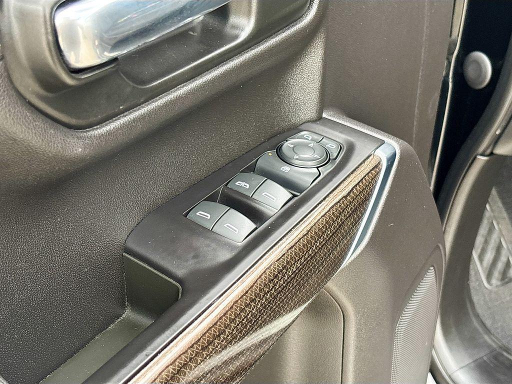 used 2020 Chevrolet Silverado 1500 car, priced at $23,882