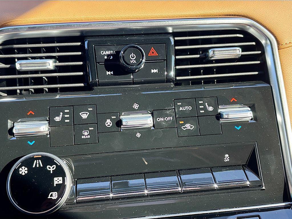 new 2025 Nissan Armada car, priced at $60,867