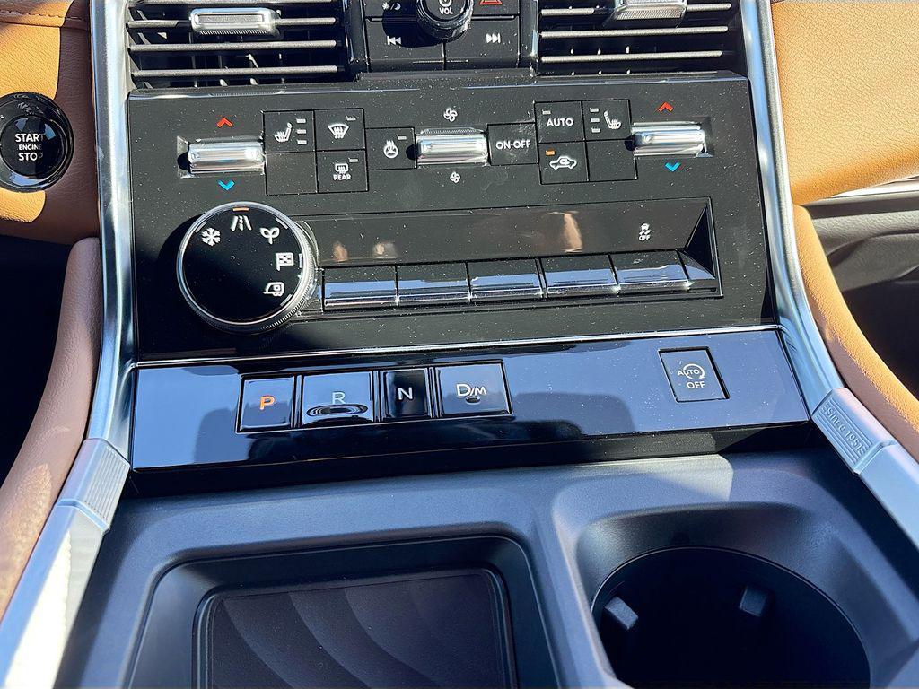 new 2025 Nissan Armada car, priced at $60,867