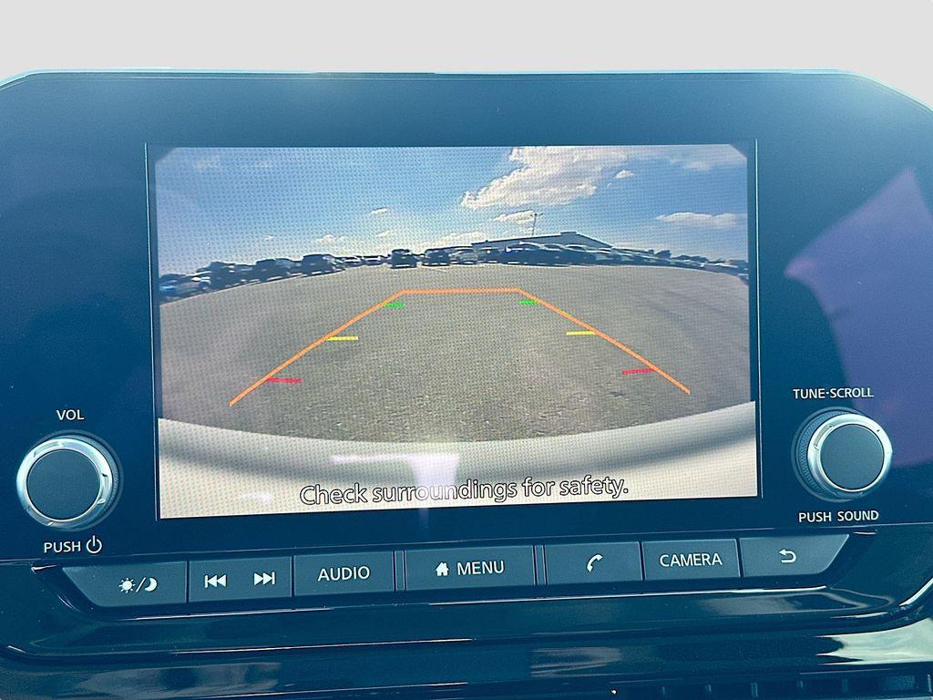 new 2025 Nissan Pathfinder car, priced at $33,561