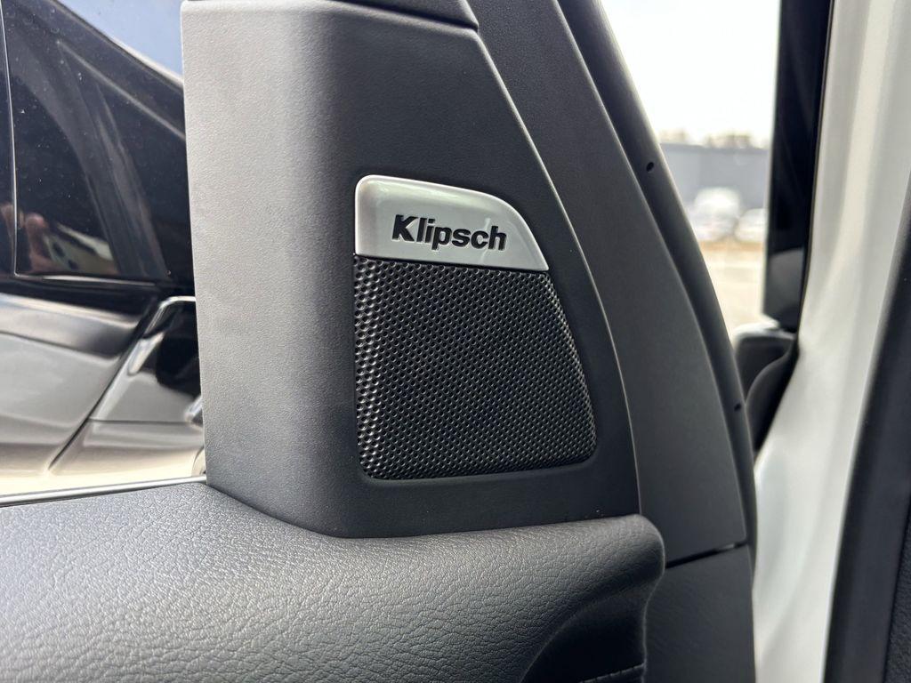 new 2025 Nissan Armada car, priced at $61,272