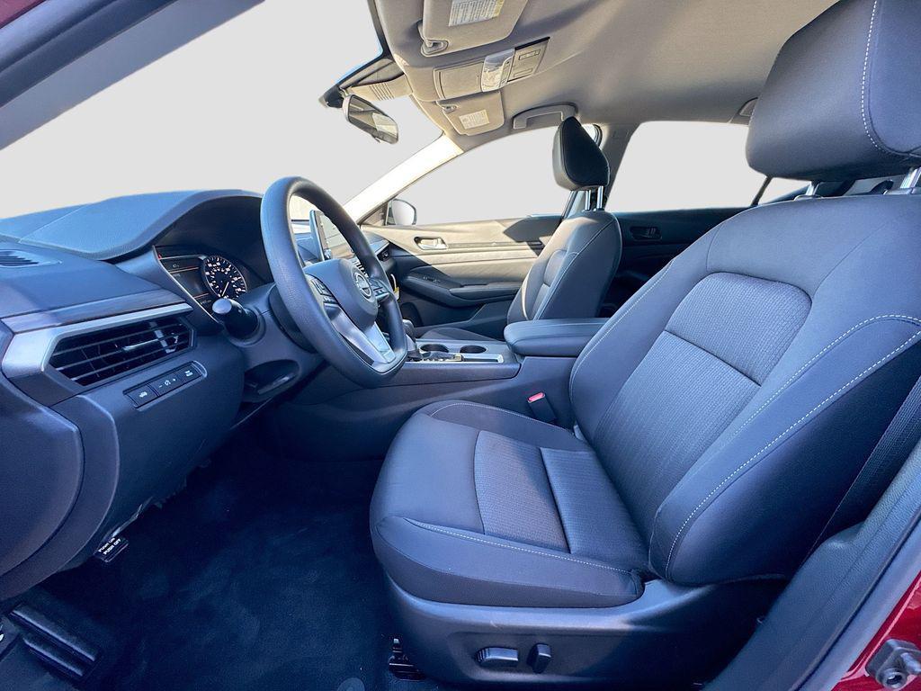 new 2025 Nissan Altima car, priced at $27,706