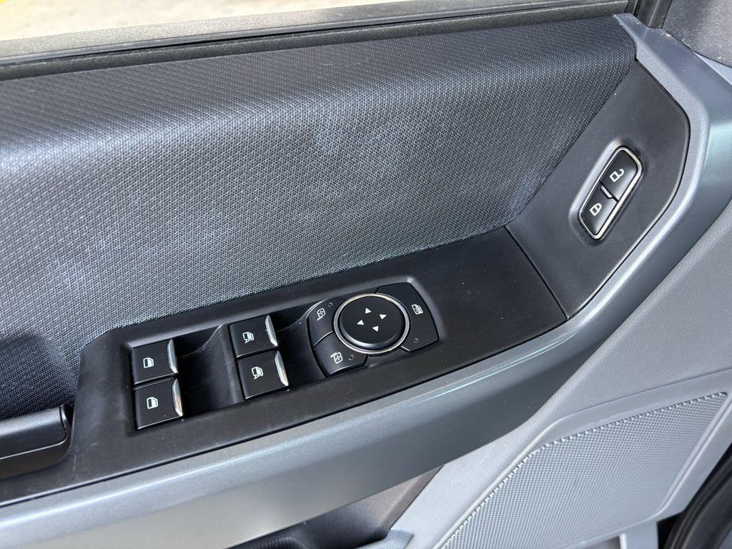 used 2023 Ford F-150 car, priced at $28,400