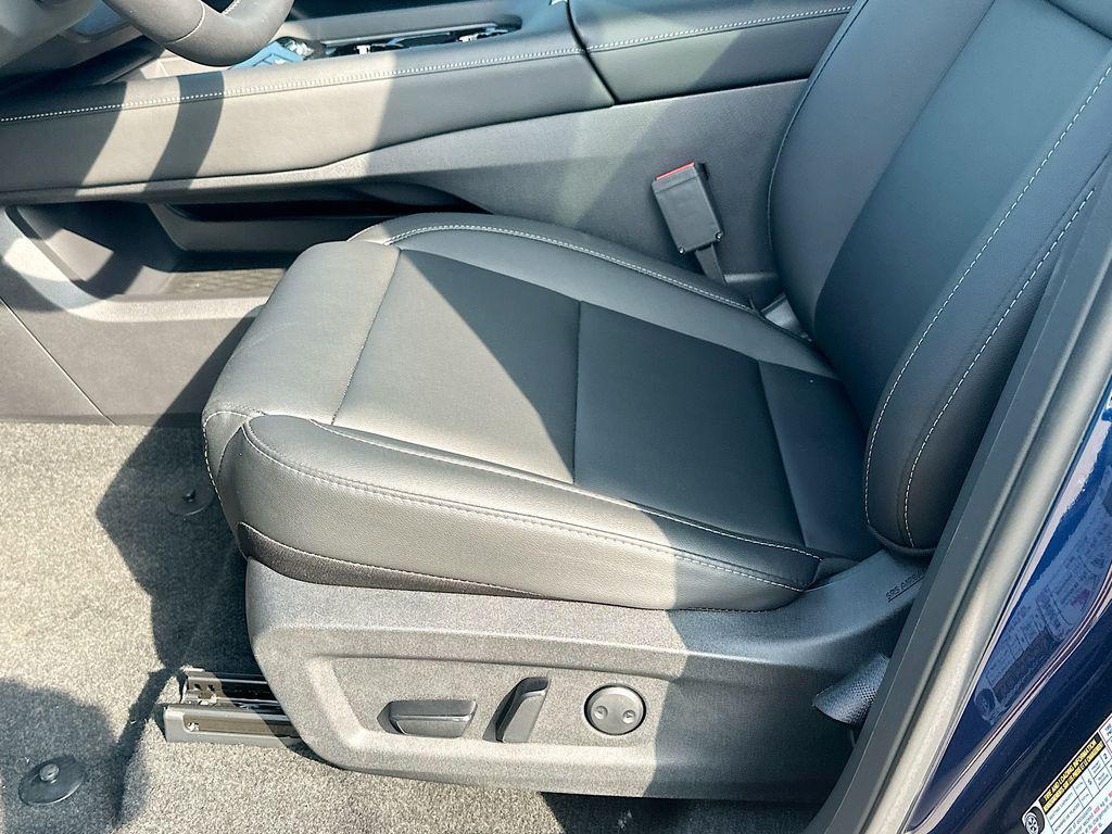 new 2025 Nissan Murano car, priced at $40,324