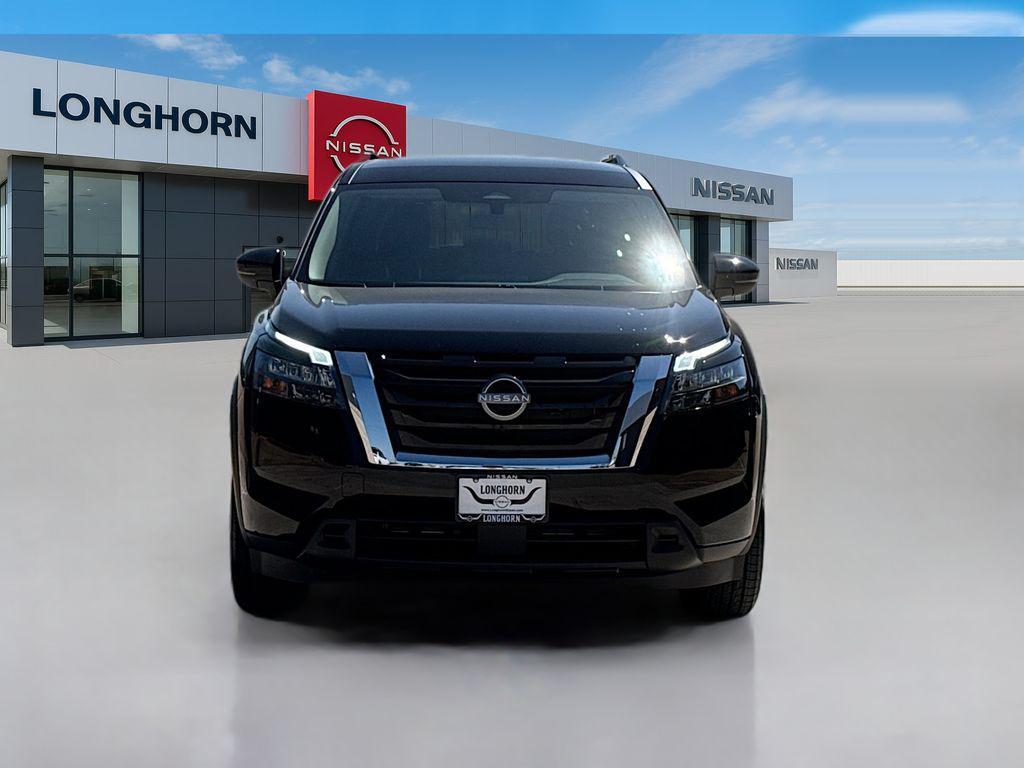 new 2025 Nissan Pathfinder car, priced at $31,000