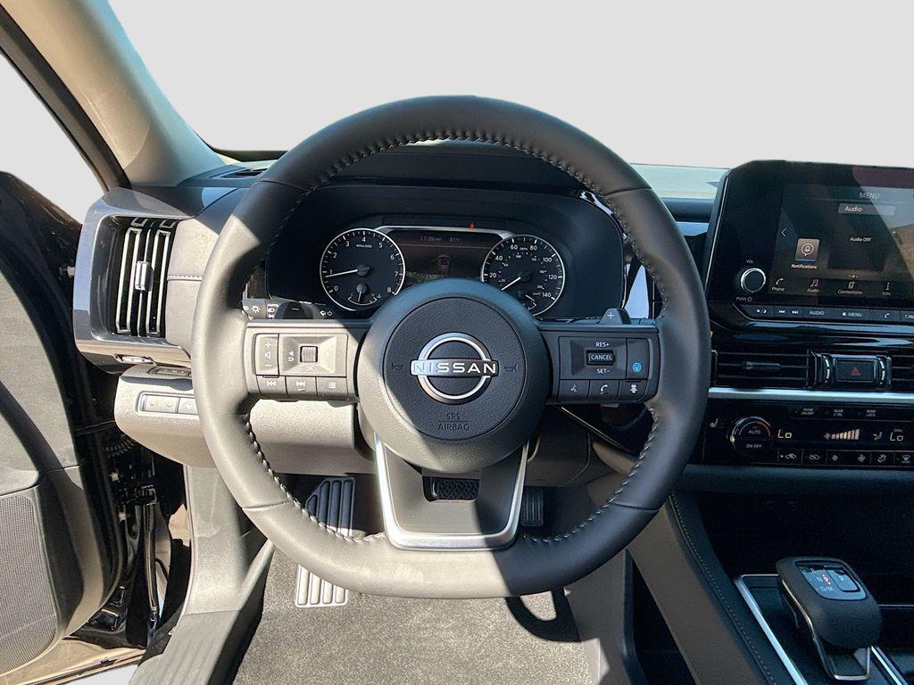 new 2025 Nissan Pathfinder car, priced at $31,000