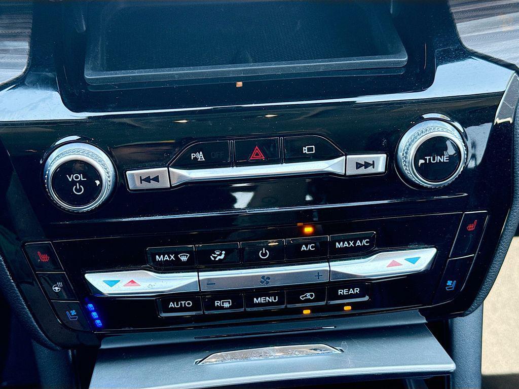 used 2023 Ford Explorer car, priced at $29,771