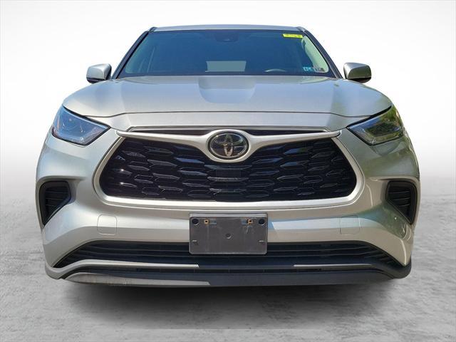 used 2021 Toyota Highlander car, priced at $29,889