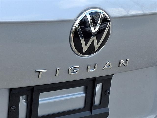 new 2024 Volkswagen Tiguan car, priced at $31,651