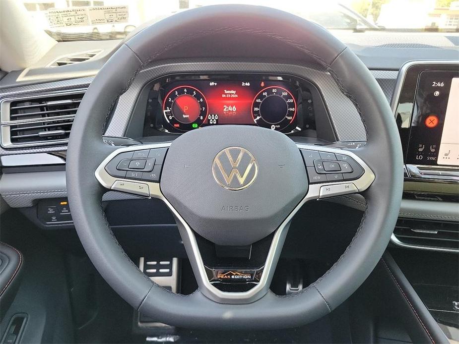 new 2024 Volkswagen Atlas car, priced at $55,008
