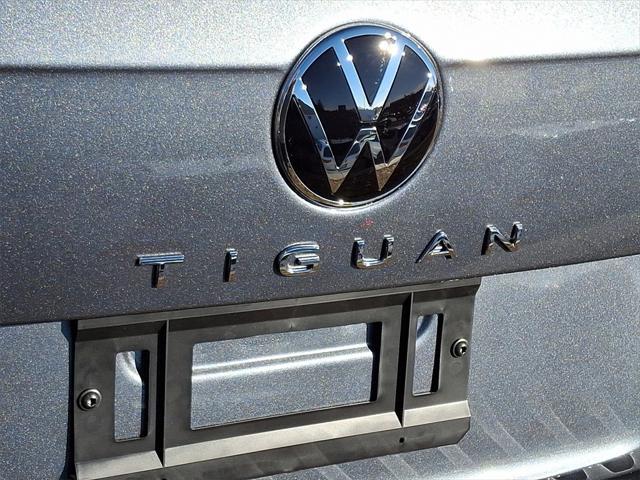 new 2024 Volkswagen Tiguan car, priced at $38,719