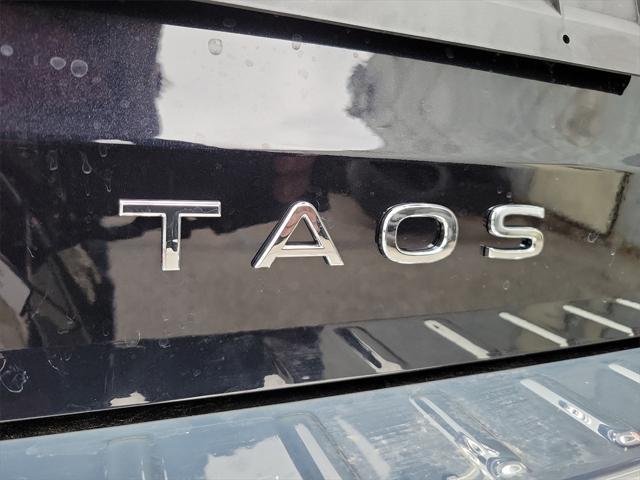 new 2024 Volkswagen Taos car, priced at $33,071