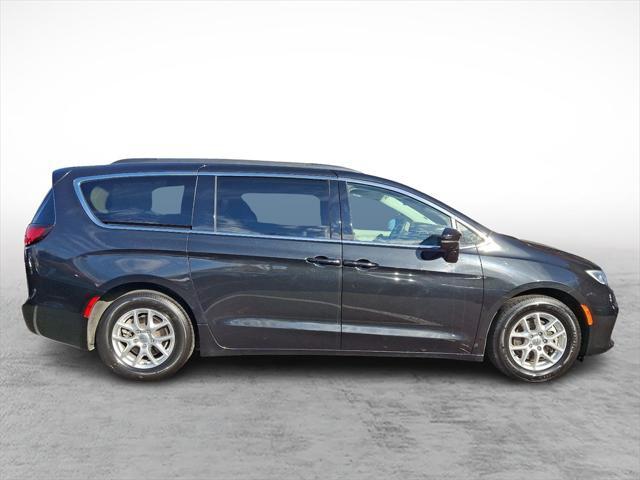 used 2022 Chrysler Pacifica car, priced at $27,429