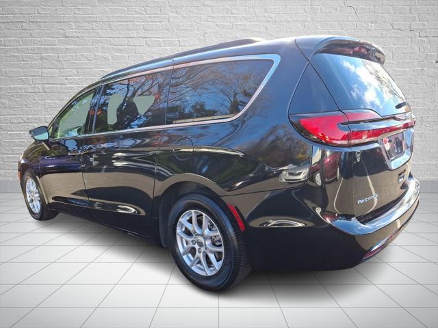 used 2022 Chrysler Pacifica car, priced at $27,429