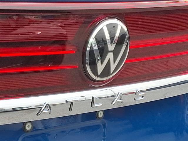 new 2025 Volkswagen Atlas car, priced at $47,697