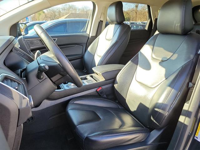 used 2022 Ford Edge car, priced at $26,429