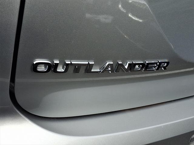 new 2024 Mitsubishi Outlander car, priced at $41,725