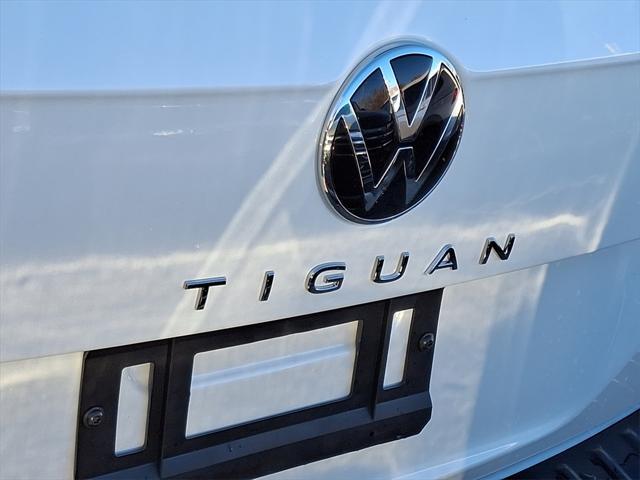 new 2024 Volkswagen Tiguan car, priced at $39,114