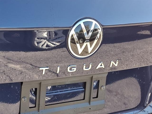 new 2024 Volkswagen Tiguan car, priced at $33,061